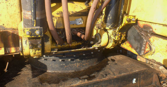 Hydraulic excavators, parts and attachments available at Ritchie Bros. equipment auctions.