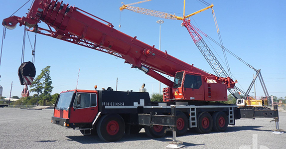 1999 Liebherr LTM1160/2 all terrain crane sold in auction by Ritchie Bros. 1999 Liebherr LTM1160/2 all terrain crane sold in auction by Ritchie Bros.