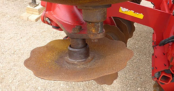 Vertical Tillage Disc sold at a Ritchie Bros. farm equipment auction Vertical Tillage Disc sold at a Ritchie Bros. farm equipment auction