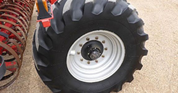 Vertical Tillage Disc sold at a Ritchie Bros. farm equipment auction Vertical Tillage Disc sold at a Ritchie Bros. farm equipment auction